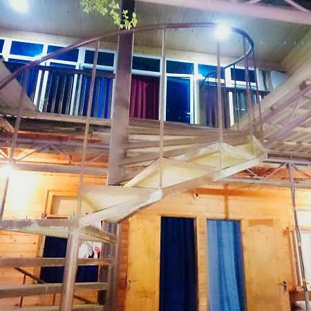 Guesthouse U Moti New Athos Екстериор снимка