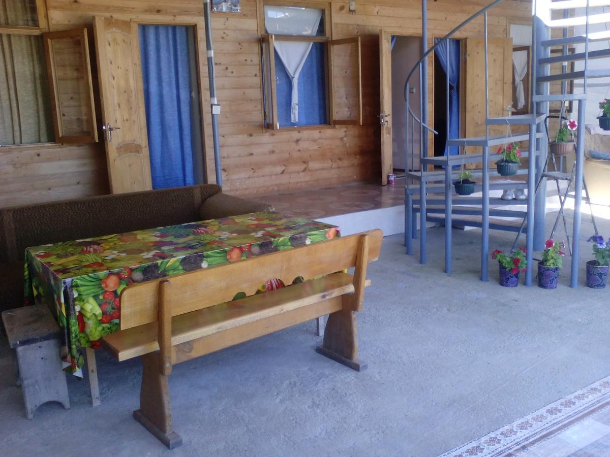 Guesthouse U Moti New Athos Екстериор снимка