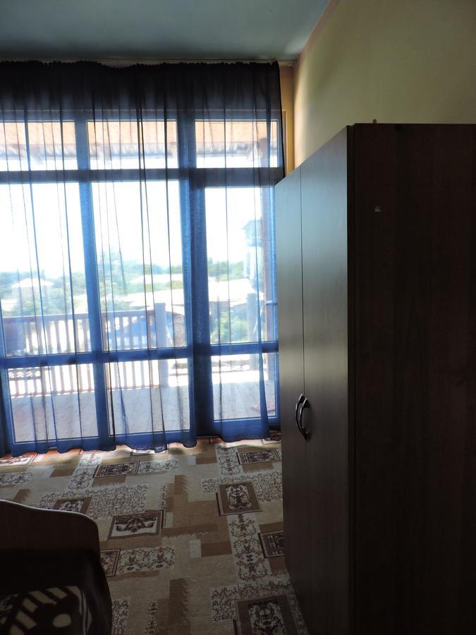 Guesthouse U Moti New Athos Екстериор снимка
