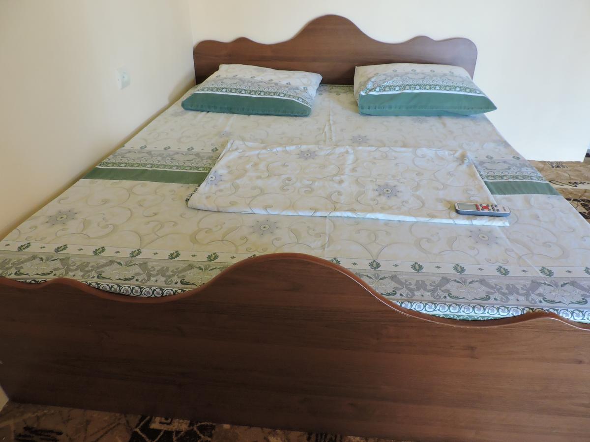 Guesthouse U Moti New Athos Екстериор снимка